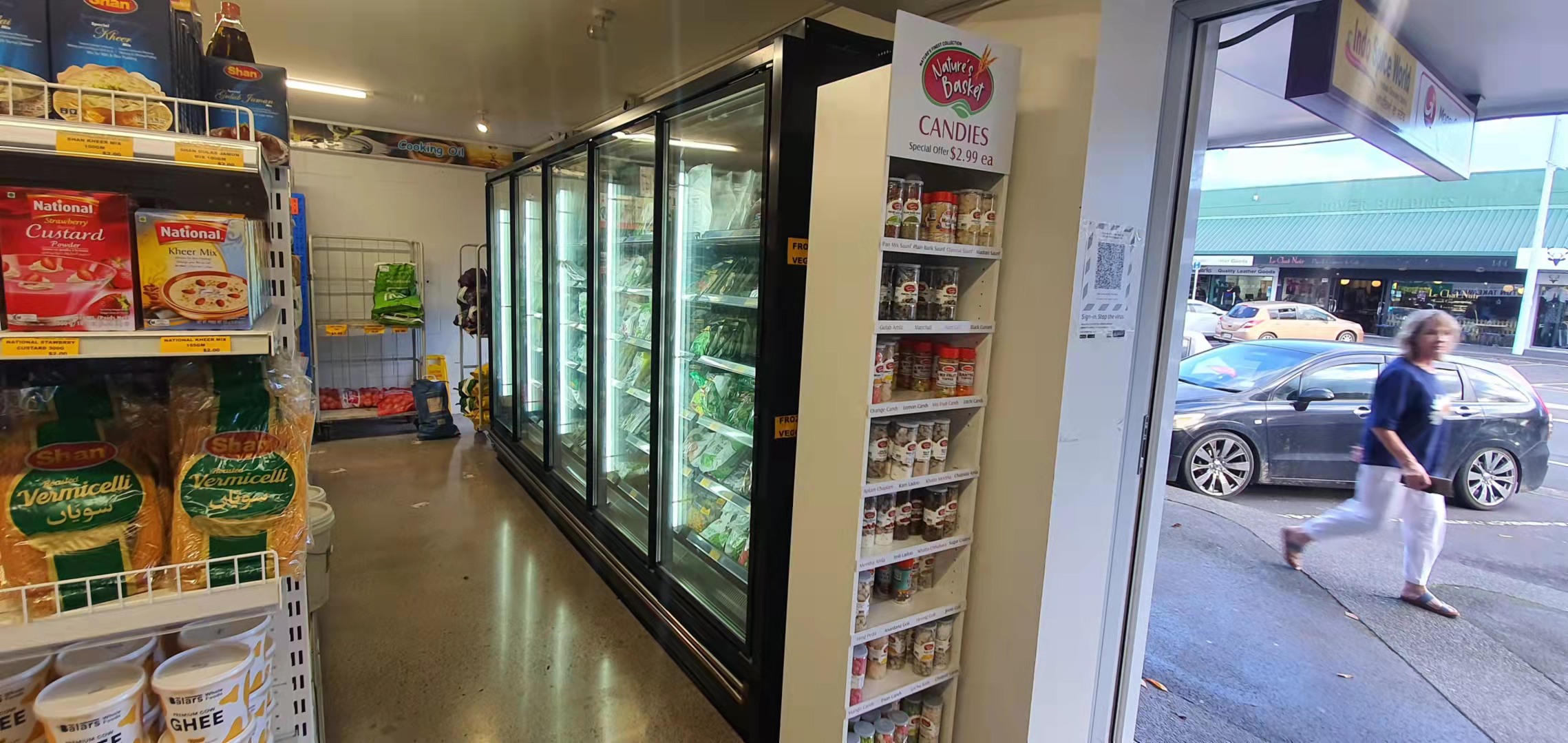 超市冷柜到货应该注意些什么?