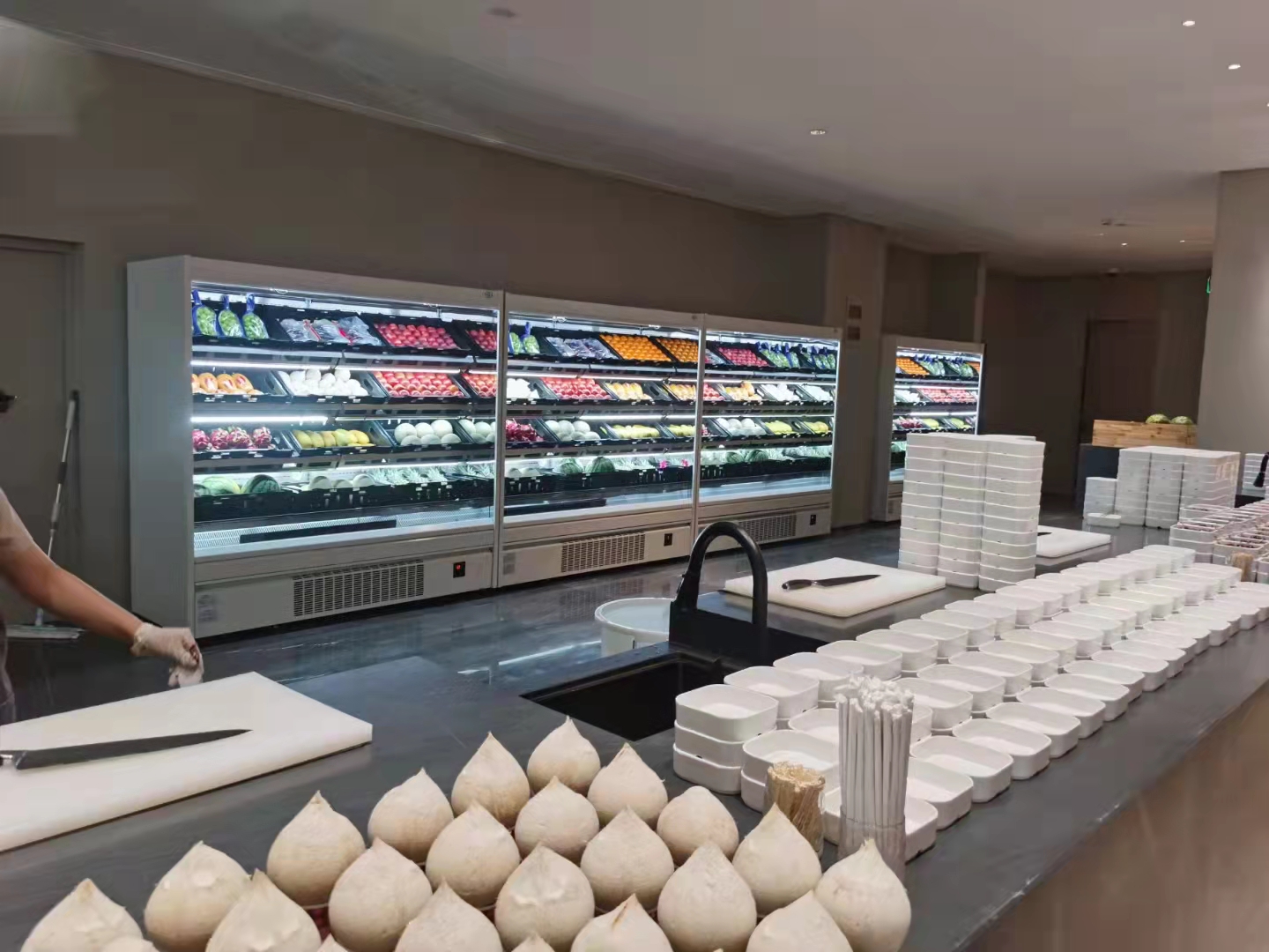 超市冷柜应该如何去进行保养呢?